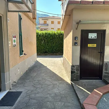 Апартаменты La Camelia Специя