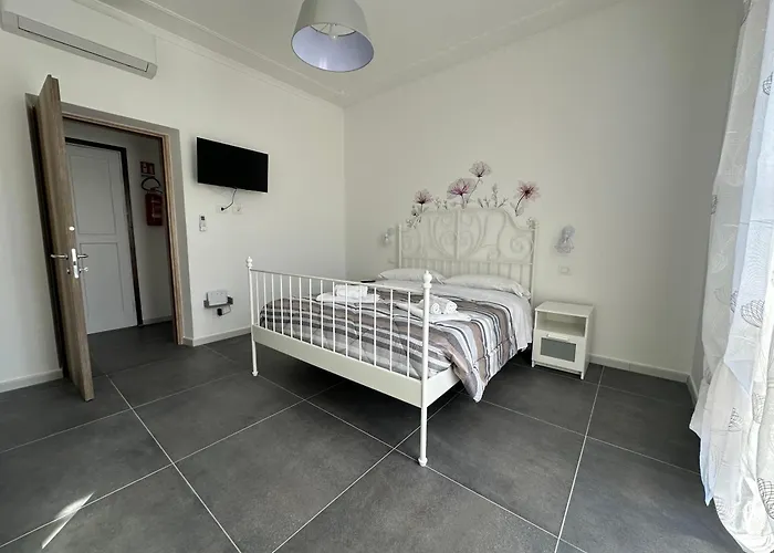 La Camelia Апартаменты