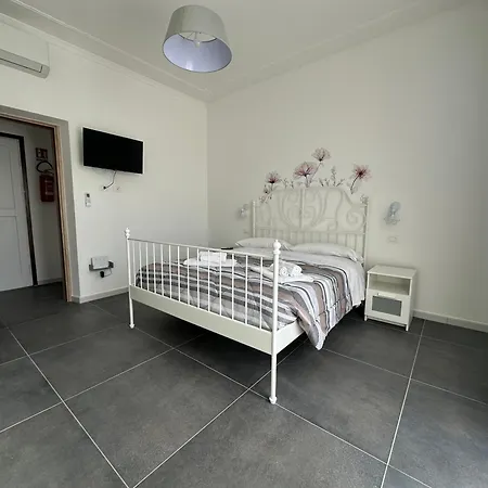 La Camelia Apartment